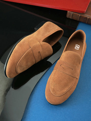 Polished Caramel Brown Blake-Stitched Shoes with Sleek Finish