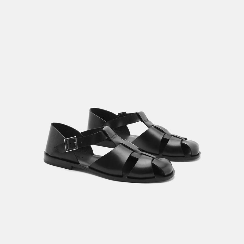 Black / 4