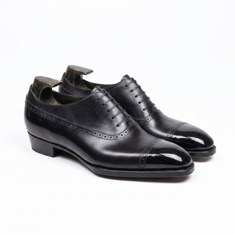 Black / 4