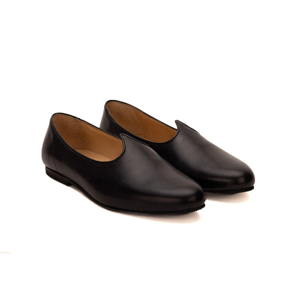 Black Minimalist Mojari - Bastion Last