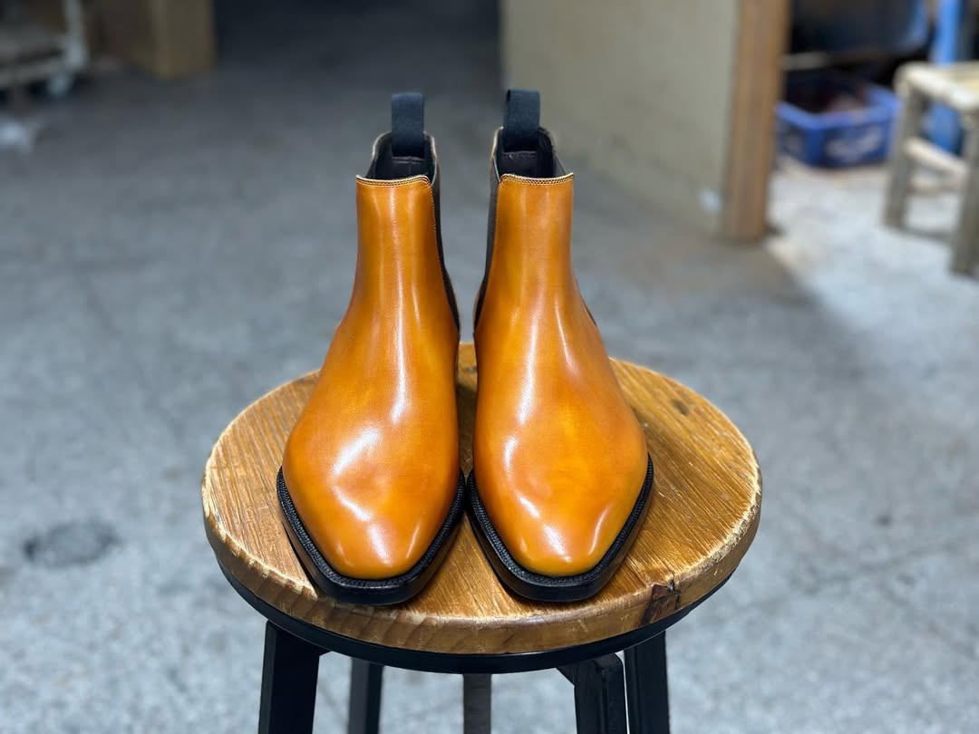 Maxi Yellow Brown Patina Chelsea Boot - Bastion Last
