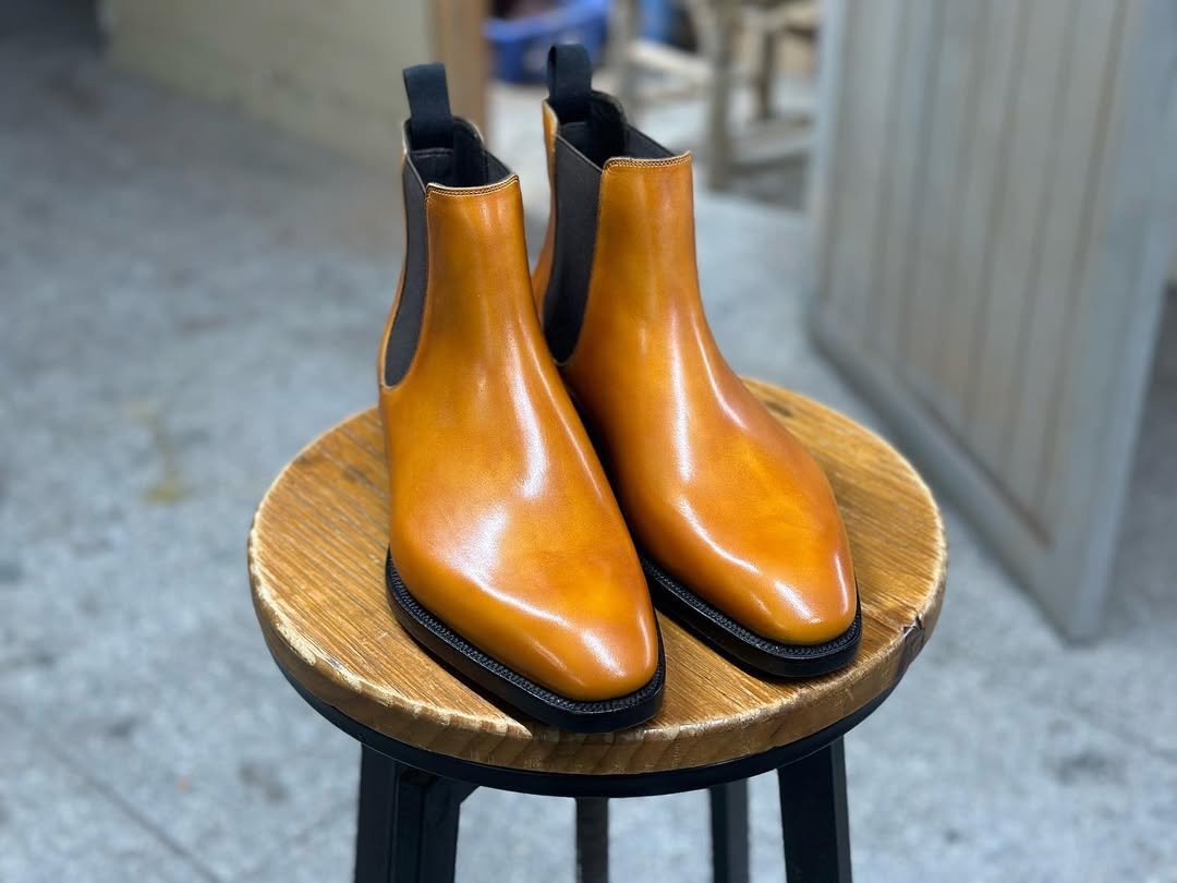 Maxi Yellow Brown Patina Chelsea Boot - Bastion Last