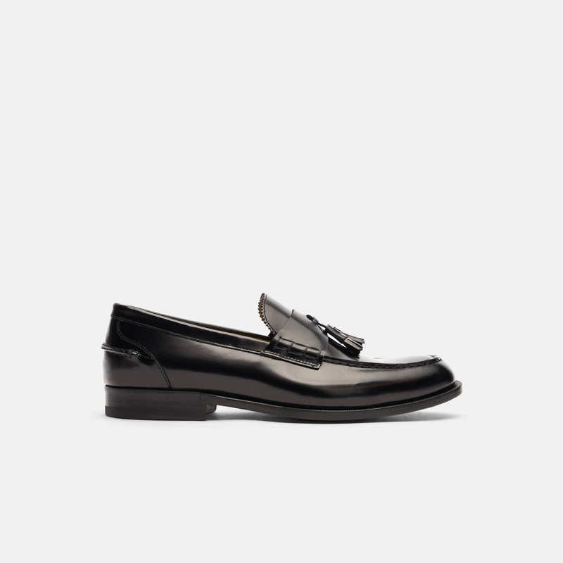 Black / 4