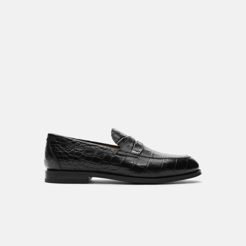 Black / 4