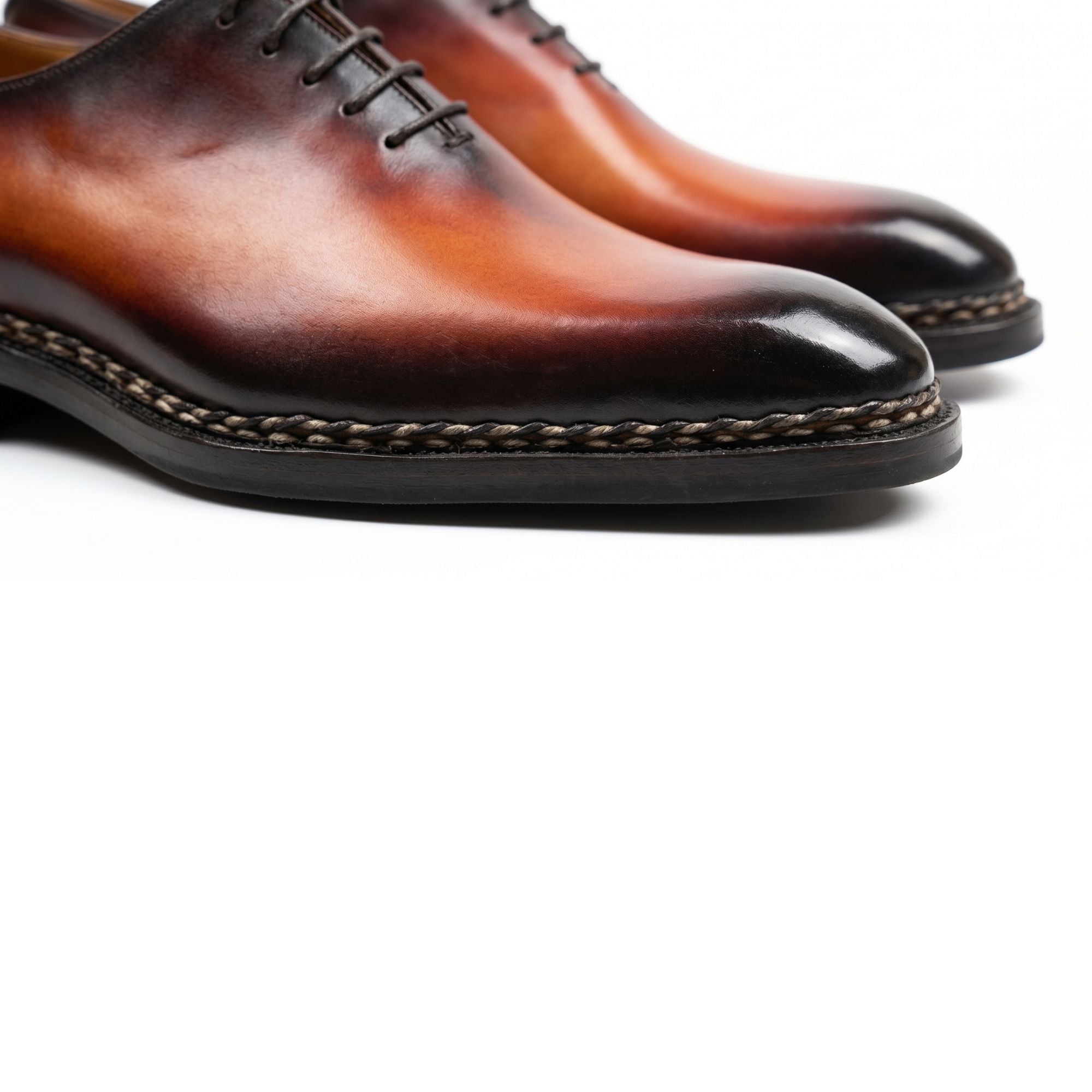 The Hand-Patina Wholecut Oxford - Vittorio Last