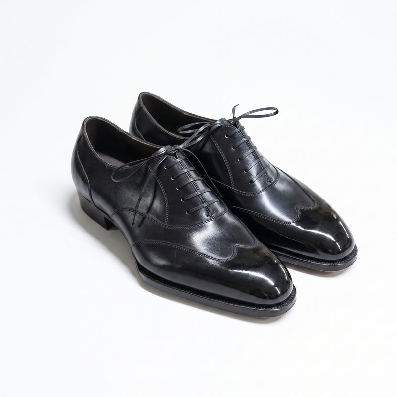 Black / 4